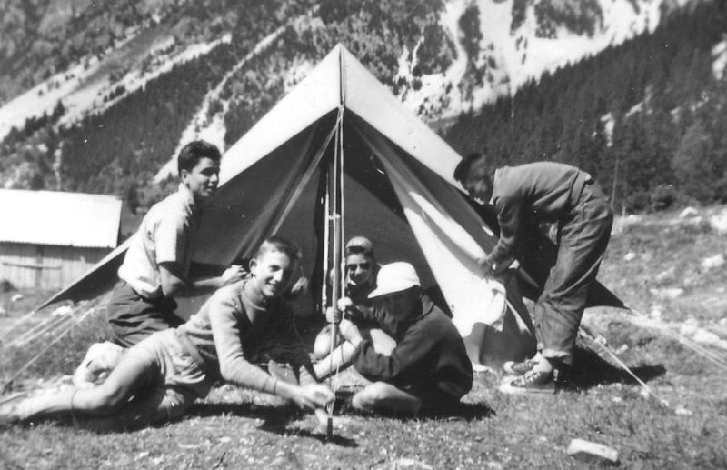 1956 - Camp de Pralognan la Vanoise : P.M. Lecoq - J.P. Delhomme - Popineau - J. Turpin - x                                                                                                           